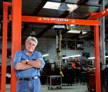 1/2 ton capacity cranes